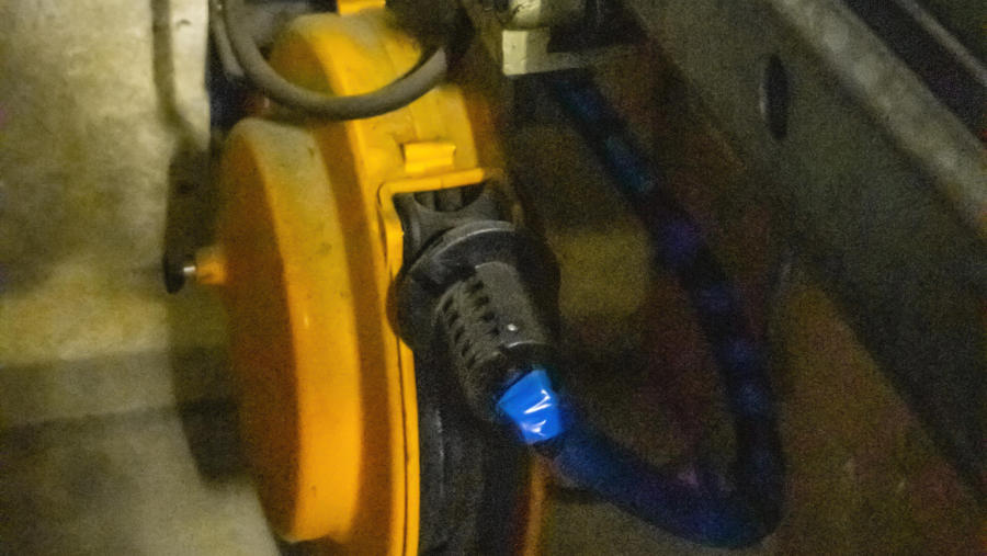 Biegemaschine Typ 69-M-6/1: die automatische Kabelrolle